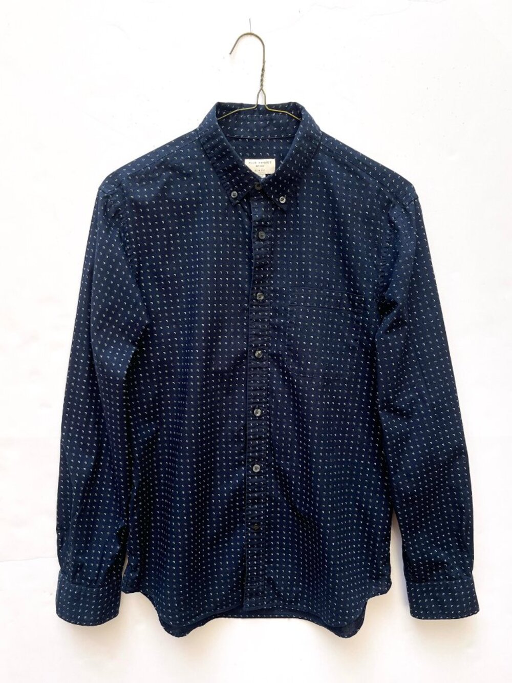 CLUB MONACO Slim Fit Button-Down Shirt, Navy/White, M
